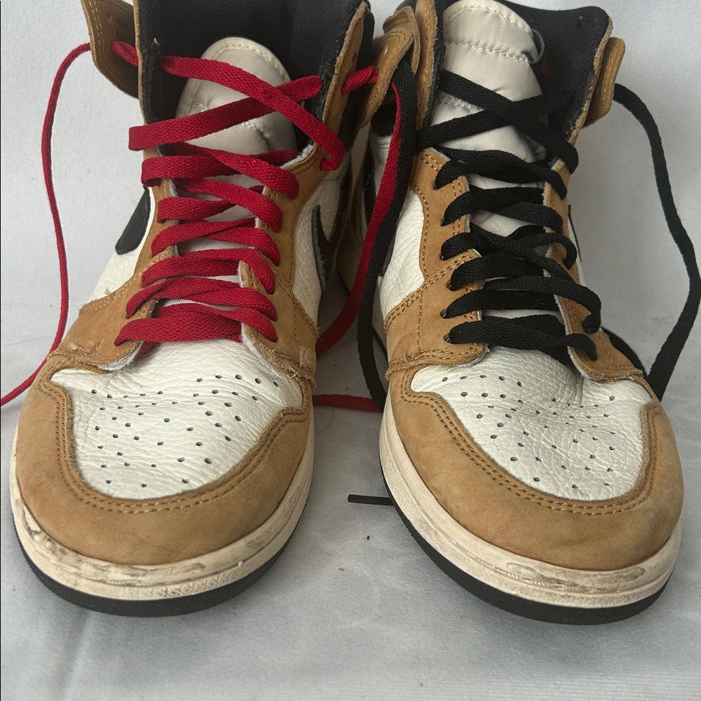 Nike Jordan 1 Retro Rookie Of The Year High-Top Sneakers **Size 10** - Picture 15 of 15